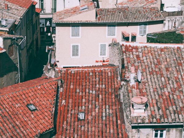 Hoe een dakdekker kan helpen je woning te verduurzamen